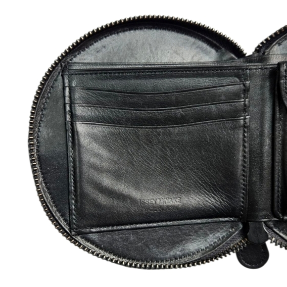 Vintage Issey Miyake | Round Leather Wallet | Made In Japan | Unisex - Picture 14 of 16